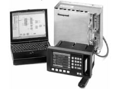 Контроллеры универсальные многоконтурные UMC 800 